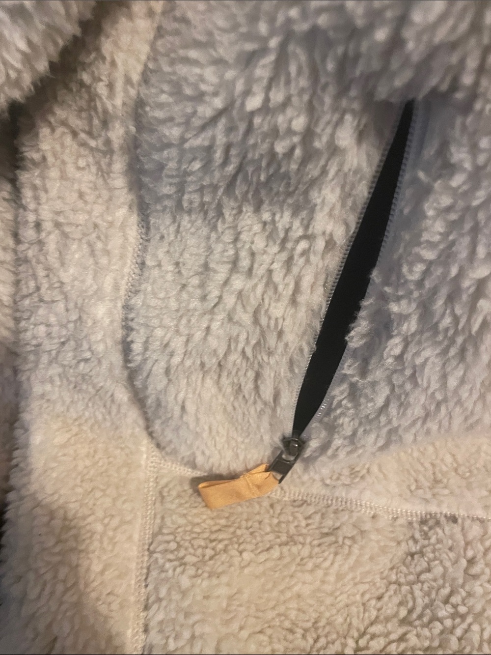 Patagonia Cream Sherpa Jacket with Olive Chest Pocket and Tan Trim - Picture 4 of 7